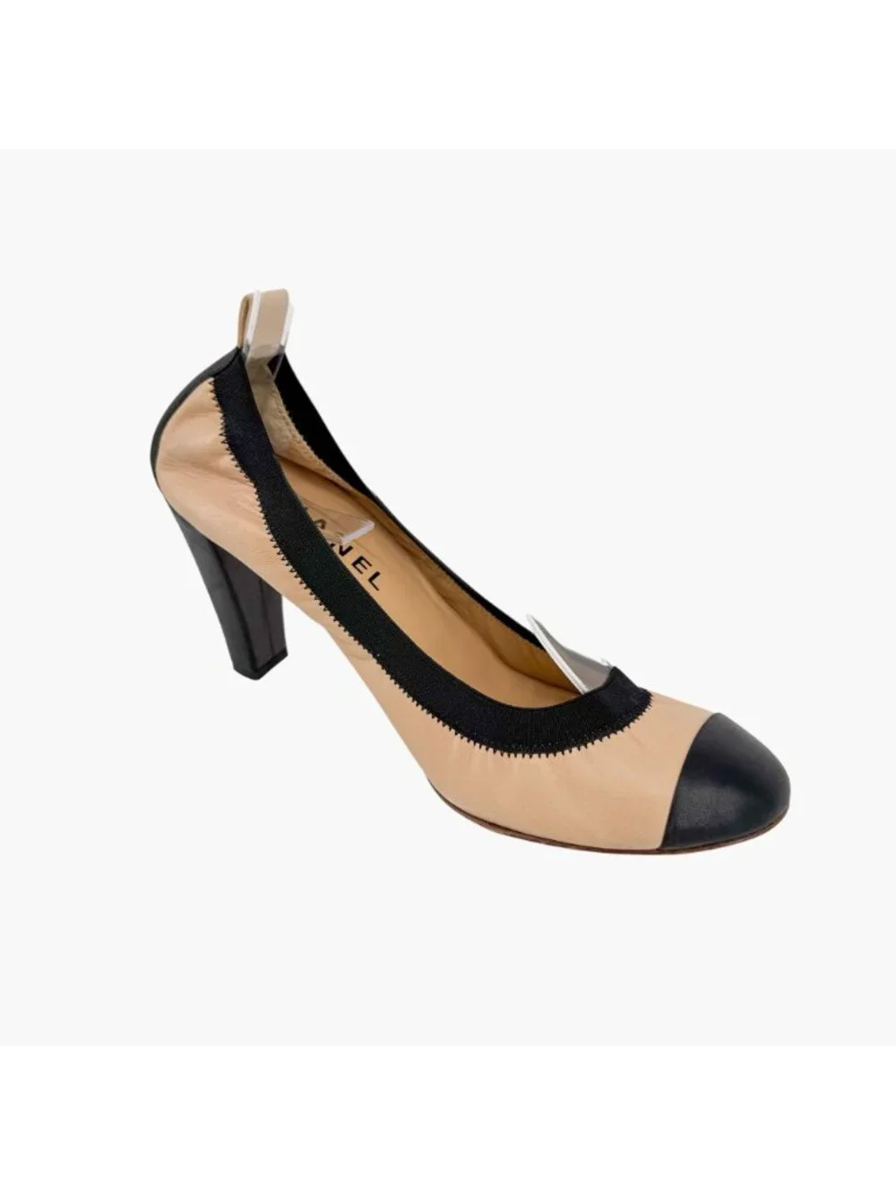 Chanel Beige Black Cap Toe CC Leather Pumps Heels Size 40 US 9-9.5 Stretch